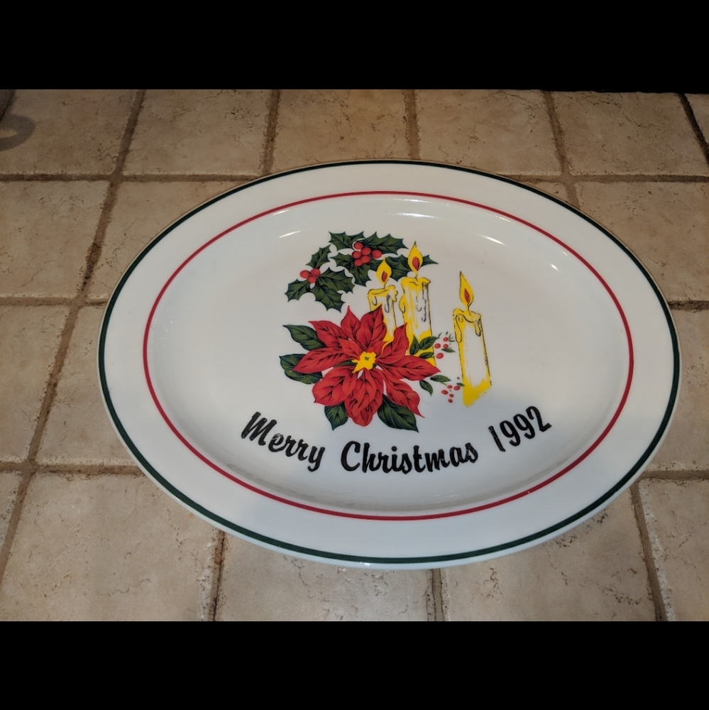 Vintage Corelle 1992 Christmas platter.
